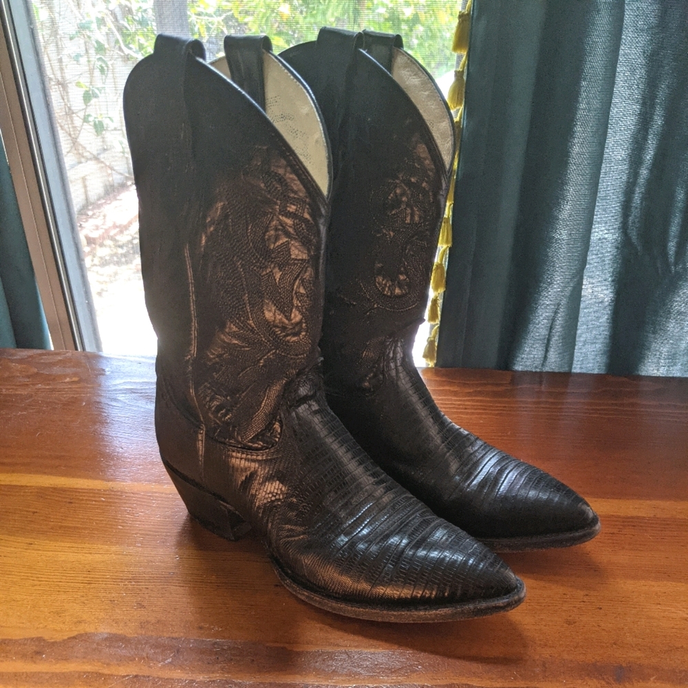 Vintage Black Leather Cowboy Boots by Dan Post